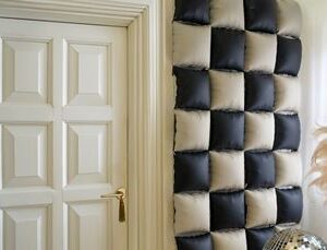 Venta de Cortina con Globos Negro y Beige Doble Cara 35cm (4 unidades)